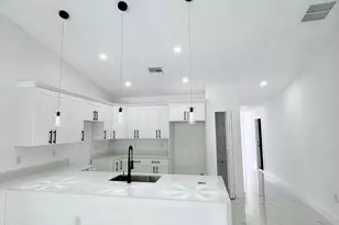 668 Chemstrand St E, Lehigh Acres, FL 33974 - Photo 5