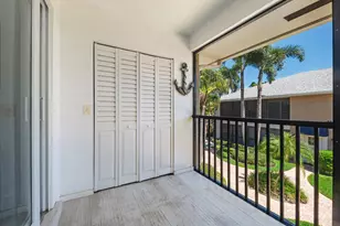 807 NE 1st St, Delray Beach, FL 33483 - Photo 15