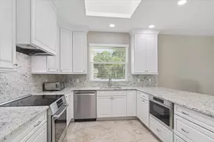 7250 Reserve Creek Dr, Port Saint Lucie, FL 34986 - Photo 17