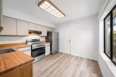 3911 Island Club Circle W, Lake Worth, FL 33462 - Photo 7