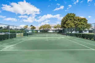 3911 Island Club Cir W, Lake Worth, FL 33462 - Photo 23