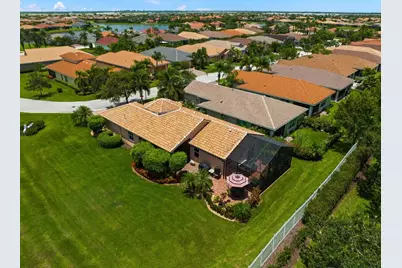 10112 SW Oak Tree Circle, Port Saint Lucie, FL 34987 - Photo 5