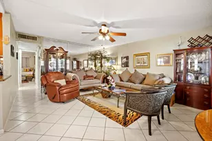 52 Saxony B, Delray Beach, FL 33446 - Photo 5