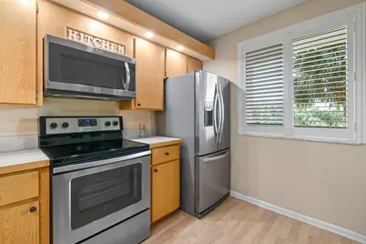 1901 Marina Isle Way, Unit #305, Jupiter, FL 33477 - Photo 9