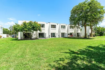 5090 Elmhurst Road, Unit #E, West Palm Beach, FL 33417 - Photo 21