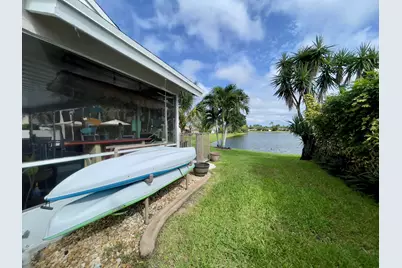 187 Parkwood Drive, Royal Palm Beach, FL 33411 - Photo 37
