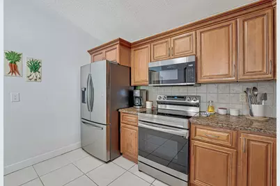 610 NW 207th Avenue, Pembroke Pines, FL 33029 - Photo 21