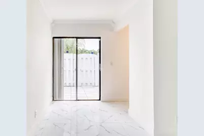 101 Fairway Lane, Royal Palm Beach, FL 33411 - Photo 5