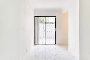 101 Fairway Ln, Royal Palm Beach, FL 33411 - Photo 5