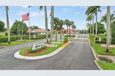 8421 Bonita Isle Drive, Lake Worth, FL 33467 - Photo 5