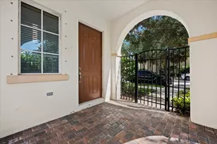 35 Stoney Dr, Palm Beach Gardens, FL 33410 - Photo 5