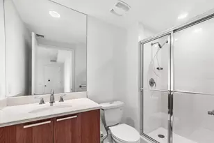 2650 Lake Shore Dr, Riviera Beach, FL 33404 - Photo 19