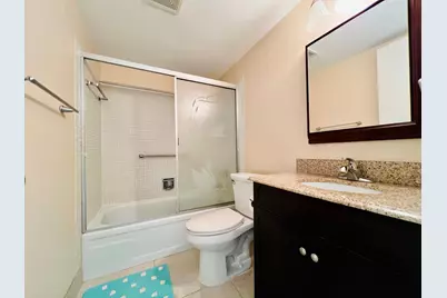 312 Northampton P, West Palm Beach, FL 33417 - Photo 5