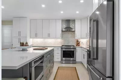 911 SW 27th Terrace, Boynton Beach, FL 33435 - Photo 11