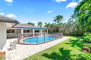 2367 Queen Palm Rd, Boca Raton, FL 33432 - Photo 43