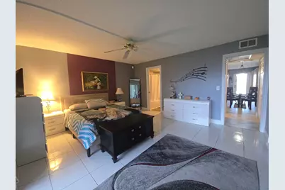 2010 Westbury F, Unit #2010, Deerfield Beach, FL 33442 - Photo 21