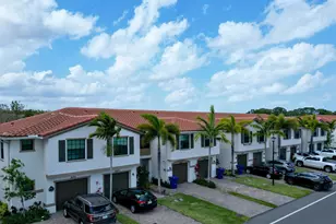 6011 Woods Edge Cir, Riviera Beach, FL 33410 - Photo 5