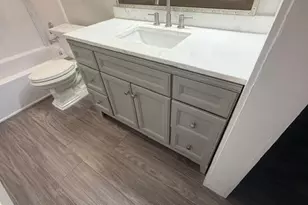 178 Lake Susan Ln, West Palm Beach, FL 33411 - Photo 21