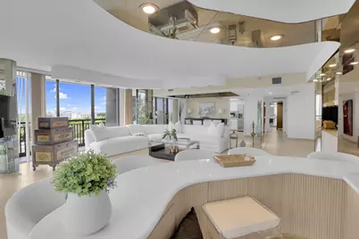 2427 Presidential Way, Unit #701, West Palm Beach, FL 33401 - Photo 5