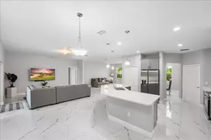 448 SW Vista Lake Dr, Port Saint Lucie, FL 34953 - Photo 5