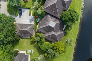 2835 Polo Island Dr, Wellington, FL 33414 - Photo 67