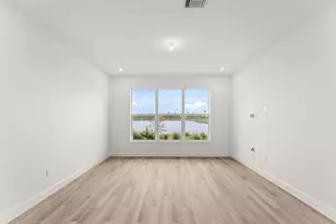 3576 NW Solange Ct, Jensen Beach, FL 34957 - Photo 5