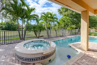 814 SW Palm Cove Drive, Palm City, FL 34990 - Photo 3