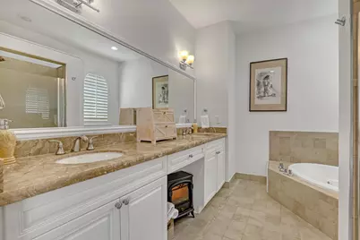 1950 Presidential Way, Unit #12, West Palm Beach, FL 33401 - Photo 15