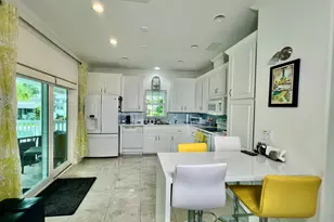 413 Hibiscus Dr, Deerfield Beach, FL 33442 - Photo 3