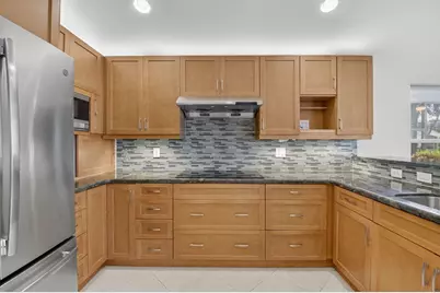 13221 Alhambra Lake Circle, Delray Beach, FL 33446 - Photo 11