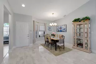 7136 Ashford Ln, Boynton Beach, FL 33472 - Photo 7