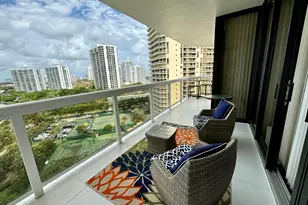 20185 E Country Club Dr, Aventura, FL 33180 - Photo 9