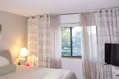 4100 Tivoli Court, Unit #301, Lake Worth, FL 33467 - Photo 15