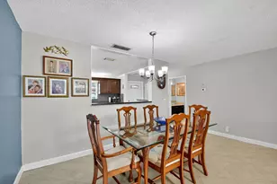 165 Amherst Ln, Lake Worth, FL 33467 - Photo 9