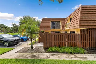 825 Center Street Unit, Jupiter, FL 33458 - Photo 3