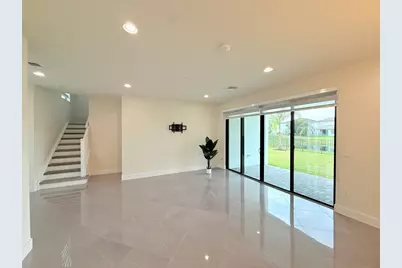 7181 Villamar Way, Lake Worth, FL 33463 - Photo 11