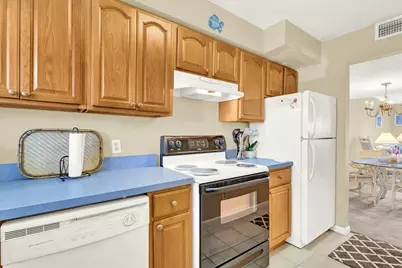 1300 Seaway Dr, Unit #E 5, Fort Pierce, FL 34949 - Photo 13