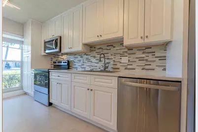2501 Del Aire Boulevard, Unit #20-B, Delray Beach, FL 33445 - Photo 3