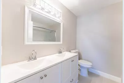 2501 Del Aire Boulevard, Unit #20-B, Delray Beach, FL 33445 - Photo 15