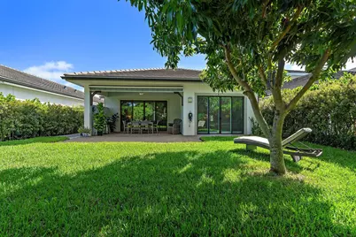 2908 Gin Berry Way, West Palm Beach, FL 33401 - Photo 43