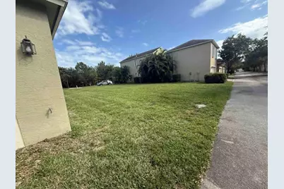 2527 SE Ruskin Drive, Port Saint Lucie, FL 34952 - Photo 17