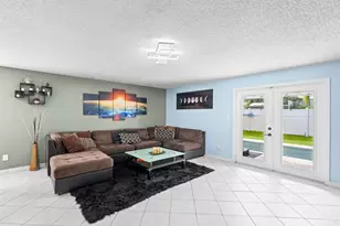 1403 Donwoods Ln, Royal Palm Beach, FL 33411 - Photo 21