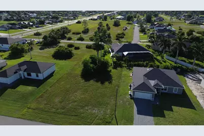 2012 NW 24th Place, Cape Coral, FL 33993 - Photo 3