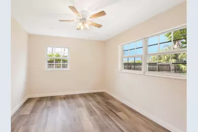 359 Garden Boulevard, Palm Beach Gardens, FL 33410 - Photo 15