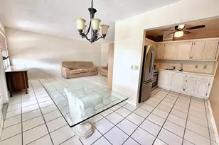 2002 Ellsemere A, Deerfield Beach, FL 33442 - Photo 7