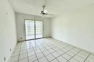 2002 Ellsemere A, Deerfield Beach, FL 33442 - Photo 17