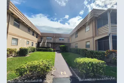 632 Brittany N, Delray Beach, FL 33446 - Photo 3