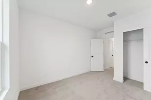 325 Silver Sands Ln, Fort Pierce, FL 34945 - Photo 27