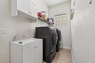 553 Gazetta Way, West Palm Beach, FL 33413 - Photo 17