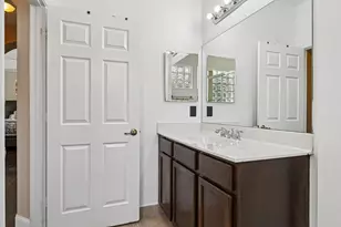 553 Gazetta Way, West Palm Beach, FL 33413 - Photo 35